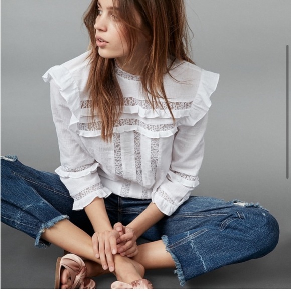 Express lace trim and ruffle blouse size L - Picture 1 of 8